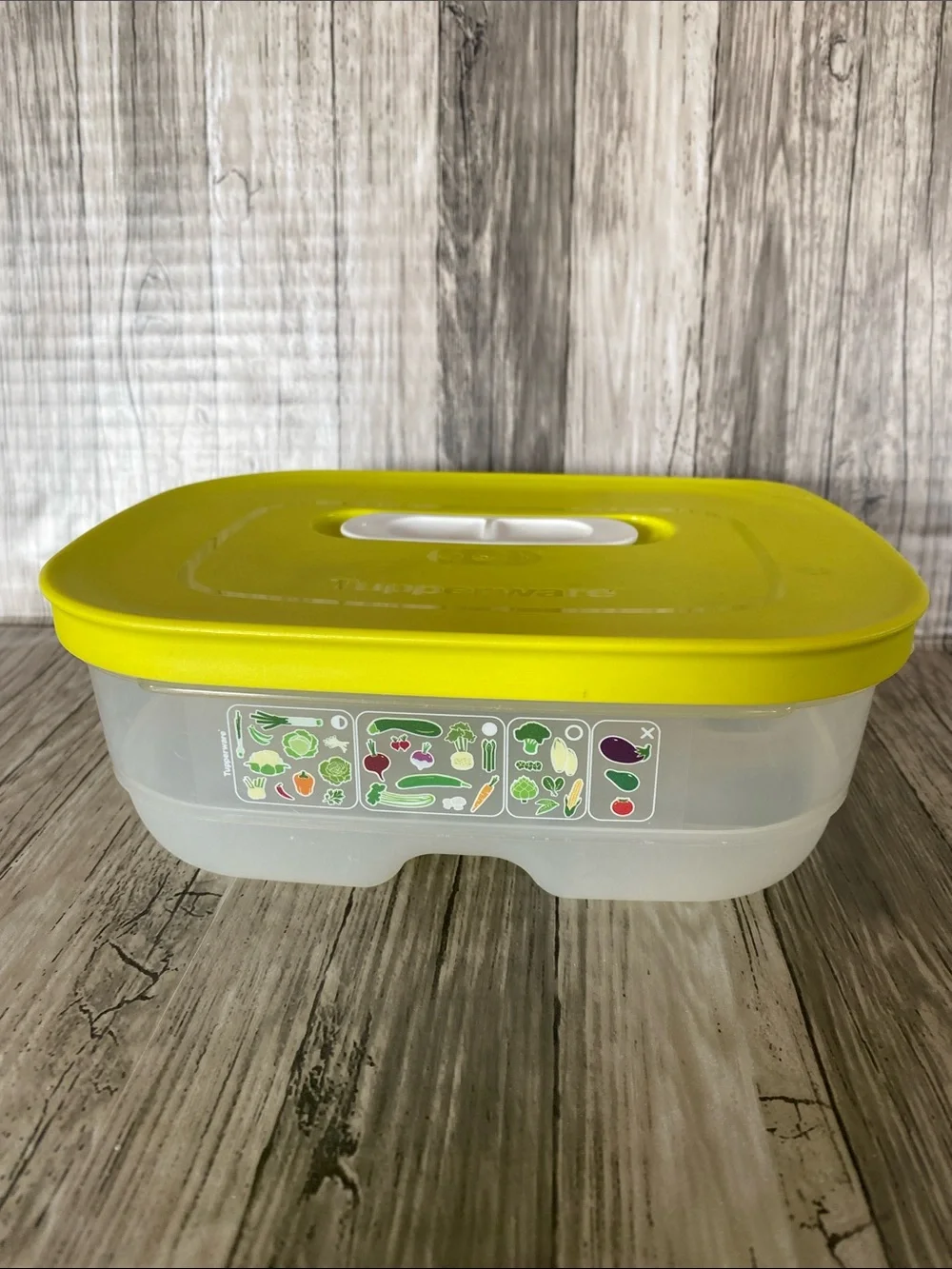 # 1 TUPPERWARE FRIDGE SMART 0.8 L